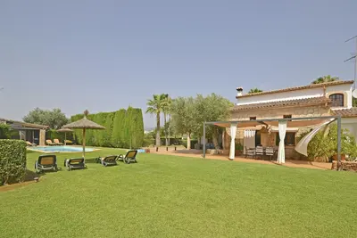 Image de Bennassar - Belle maison de campagne avec piscine Ă Inca, Majorque