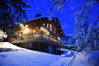 Image de Chalet spacieux et design