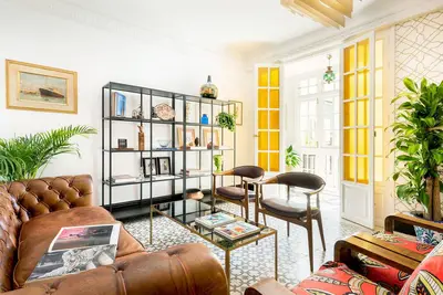 Image de Stylish apartment in wonderful location. Romanilla