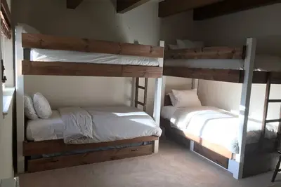 Image de Emplacement et confort! 3/2. 5 Incline Village (9 personnes)
