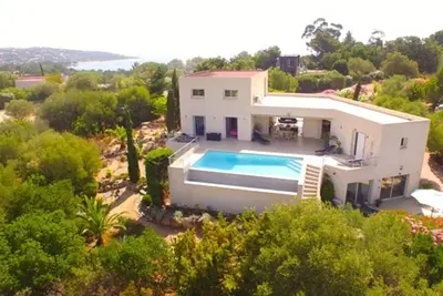 Image de Villa à Sainte-Lucie de Porto Vecchio
