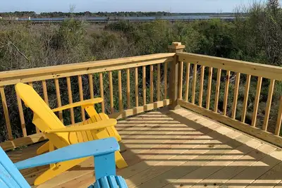 Image de Sunset Bay: 3br / 1ba, 6 couchages, North Topsail Beach avec vue sur le son et les marais!