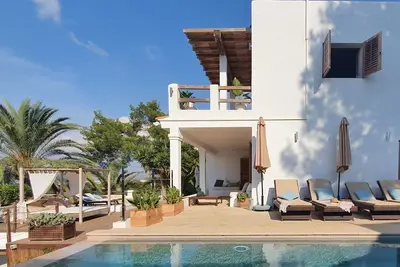 Image de Fantastique villa de 5 chambres avec vue sur la mer, couchers de soleil et piscine près de Cala Bassa