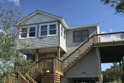 Image de Oceanside, bain à remous, chien bienvenus, linge de maison inclus