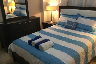 Image de Appartement entier Casa San Juan au centre-ville de Vieques / WiFi et Netflix