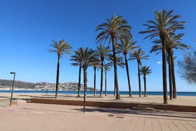 Image de Mediterranee  Piso con piscina