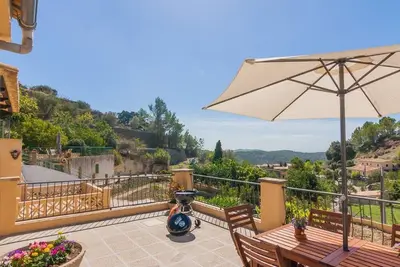 Image de Sa Font - Belle maison avec piscine et jardin Ă Puigpunyent