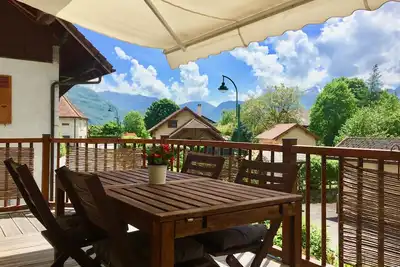 Image de Appartement spacieux au 1er étage en bordure du Lac d'Annecy