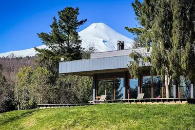 Image de Spacieux Holiday Eco Home pour le soleil d'été ou le ski d'hiver