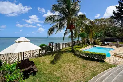 Image de Belle villa le Mauridul, pieds dans l'eau à L'île Maurice