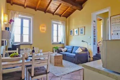 Image de Al Borgo, appartement à Lucca avec terrasse, climatisation, WiFi