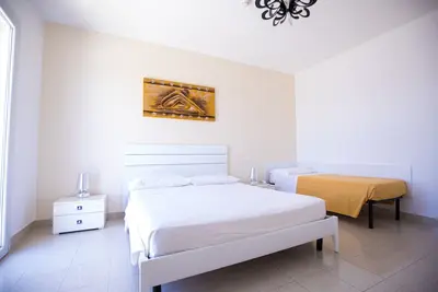 Image de Triple Penthouse dans \"Résidence Donnosanto\"