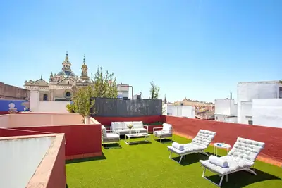 Image de Wonderful 4 Bd Duplex. Salvador Terrace