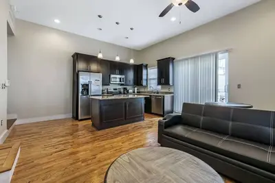 Image de Merchant Lofts 1 Bedroom Penthouse Apartments