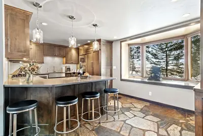 Image de Rmr: Grand 5 chambres Lodge à Teton Village! Près des parcs nationaux, activités gratuites incluses!