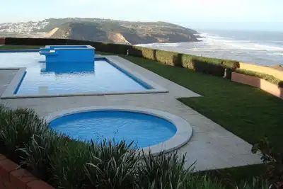 Appartement avec vue sur la mer, avec piscine à São Martinho do Porto