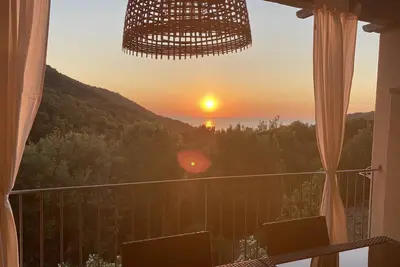 Appartement de quatre pièces pour 7 personnes Vue Mer