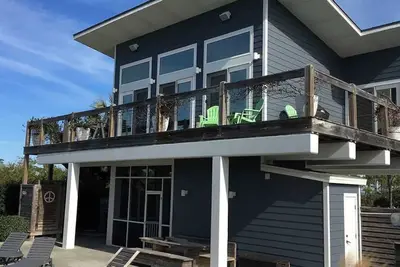 Image de Bungalow Bow Wow - Vue sur le Golfe avec cour clôturée