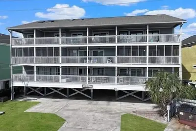 Image de Colony Iv Condominium 301