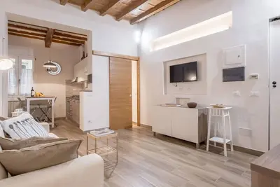Image de Place Santa Croce à Florence, bel appartement à via dei Macci
