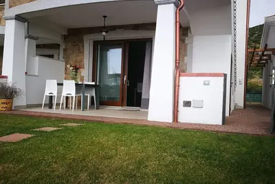Image de La crique avec vue mer rez de chaussée entrée indépendante avec jardin