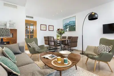 Image de Apartment with terraces. Isabel la Catolica Iv