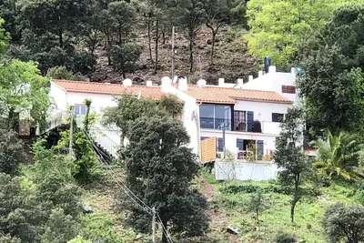 Image de Jolie et luxueuse villa avec piscine-jacuzzi