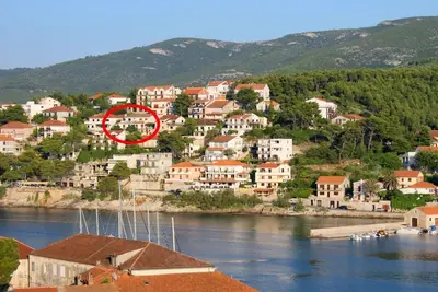 Image de Appartement d'une chambre avec la terrasse et la vue sur le mer Jelsa, Hvar (A-15348-b)
