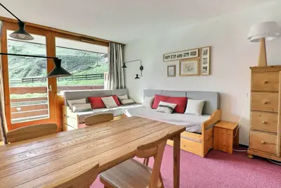 Image de Appartement Lumineux 2 Pièces, Skis aux Pieds, Proche Commerces, Balcon Sud, WiFi et Tv