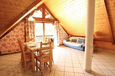 Image de Appartement 3 pièces, proche Serre Chevalier, calme, 5 couchages, garage, sans ascenseur