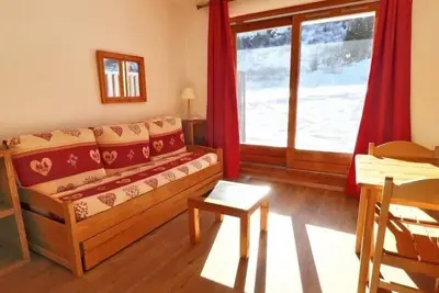 Image de Studio Lumineux au Pied des Pistes avec Terrasse Sud