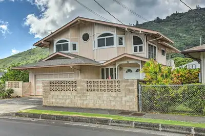 Image de Serene Manoa Valley Accueil w / Tropical Mtn. Vues!