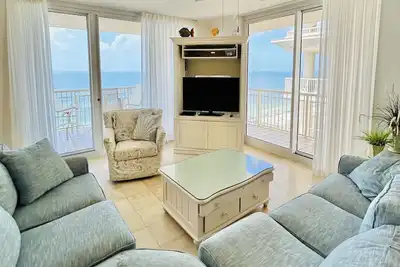 Image de 4 bd / 4bth Unité de coin Beach Front: Fall Is Beautiful at the Beach! Reserve maintenant!