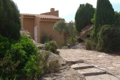 Image de Studio B & B dans une villa pour deux familles avec jardin et parking