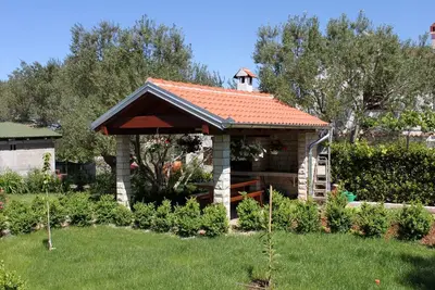 Image de Appartement d'une chambre avec la terrasse et la vue sur le mer Tkon, Pasman (A-6215-d)