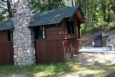 Image de Bungalow n ° 2 ou n ° 3 avec bain à remous intérieur
