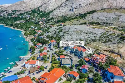 Image de Appartement de vacances avec terrasse et vue sur la mer