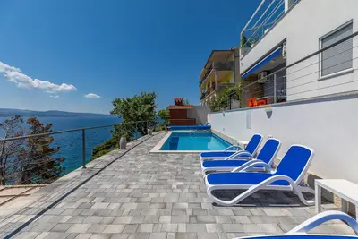 Image de Appartement de deux chambres prés de la plage Zavode, Omis (A-1021-a)
