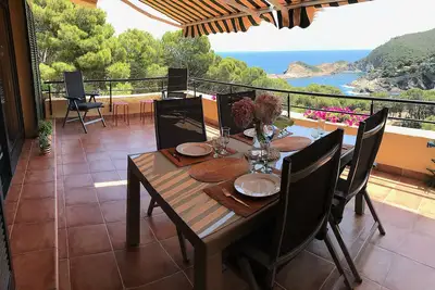 Image de Maison À Begur, Piscine Commune, Wifi Gratuit, A\/C Dans Les Chambres, Pk In Sa Thon.