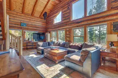 Image de Grand Lake Cabin w / Accès direct à Rocky Mtn. Np!