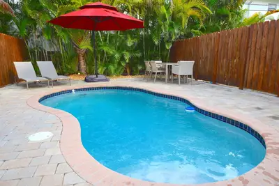 Image de Btsvv'S- Margarita: Marchez Tout! Piscine CHAUFFÉE-2 Blk Beach + Restaurants!