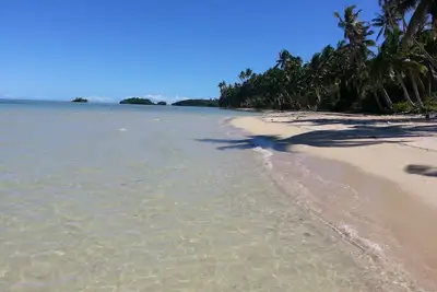 Image de Beau. . . Paisible. . . BeachFront. . . Eco Retreat. . .