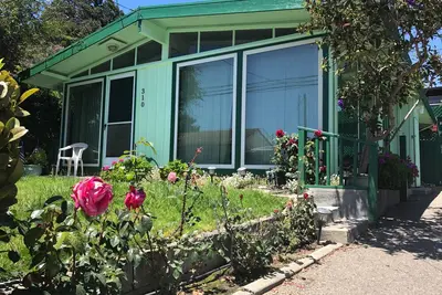 Image de Happy House by the Sea