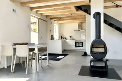 Image de Maison De Vacances Nouvellement CONÇUE Au Coeur Du Palatinat Du Sud