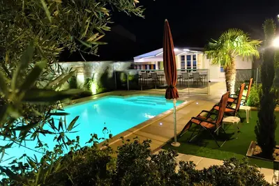 Image de Villa ⭐️⭐️⭐️ Ile De Re La Flotte -7 pers-Piscine chauffée quartier calme
