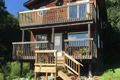 Image de Maisons de vacances en Alaska - Fern Creek Home; près de la ville, confort et vues