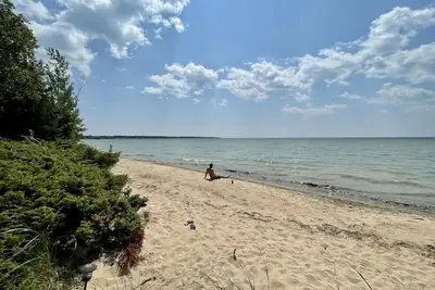 Image de Stonington Clearview Cottage: Cottage privé sur le lac Michigan!