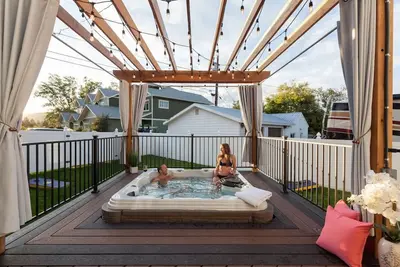 Jacuzzi! ! -Le Manse - Grand centre de la maison à Whitefish parfait pour les groupes!