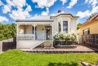 Image de Campbell Cottage: Cottage victorien rénové avec parking près du Cbd de Launceston