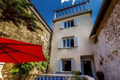 Maison de vacances avec WiFi Novi Vinodolski (K-15397)